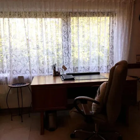 Apartment Mit Garten *