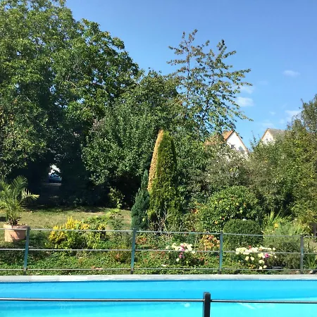 Apartment Mit Garten *